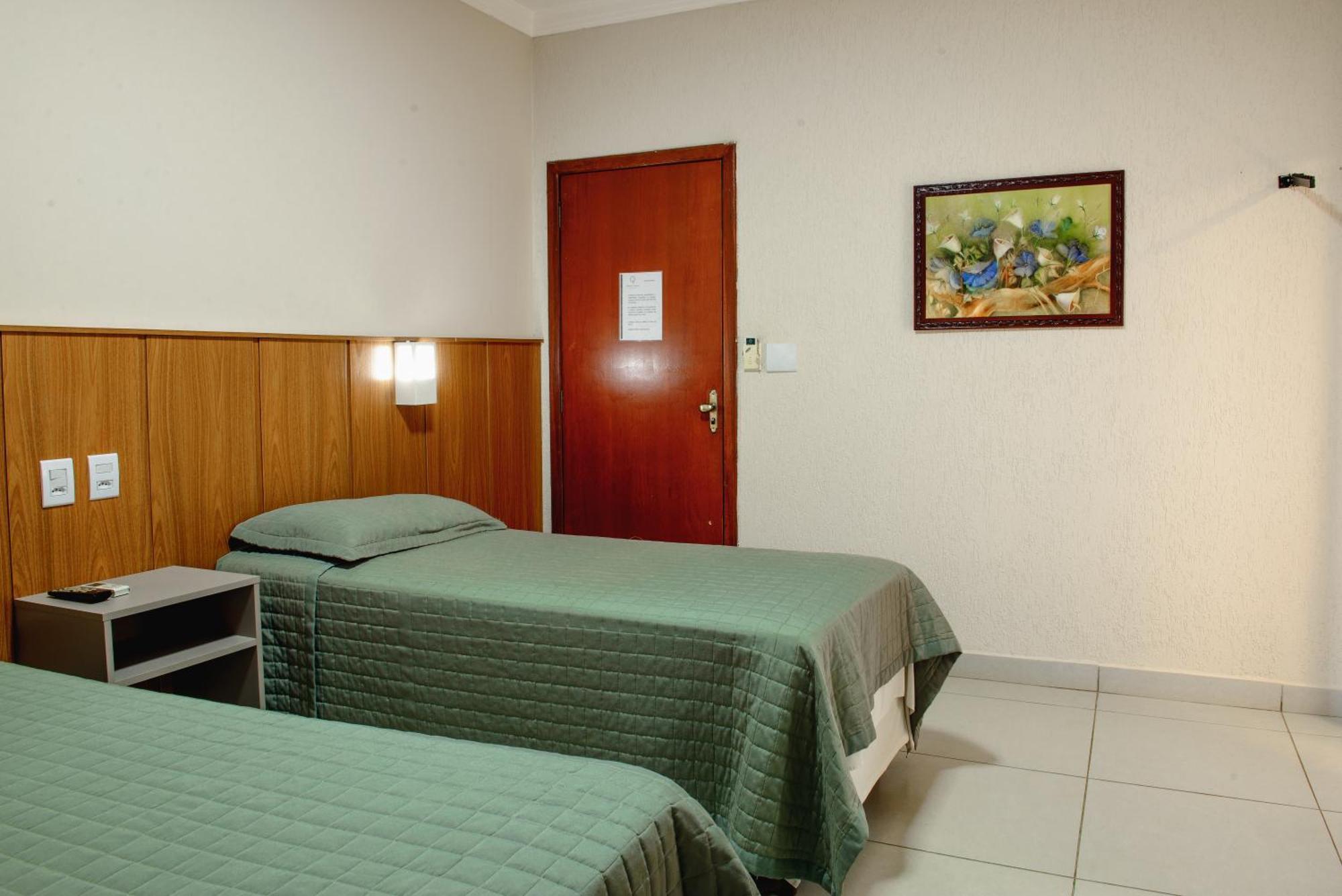 Hotel Trevo Cascavel מראה חיצוני תמונה
