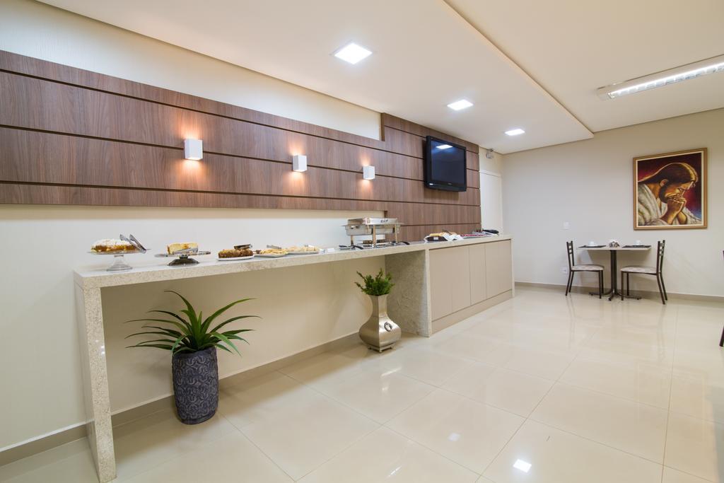 Hotel Trevo Cascavel מראה חיצוני תמונה