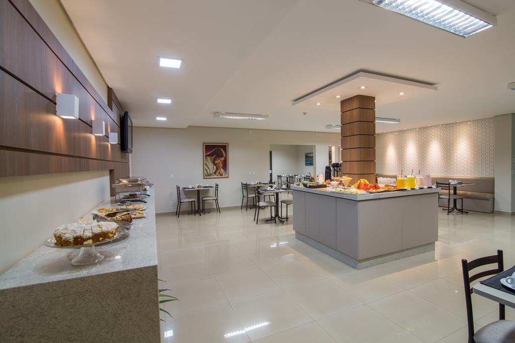 Hotel Trevo Cascavel מראה חיצוני תמונה